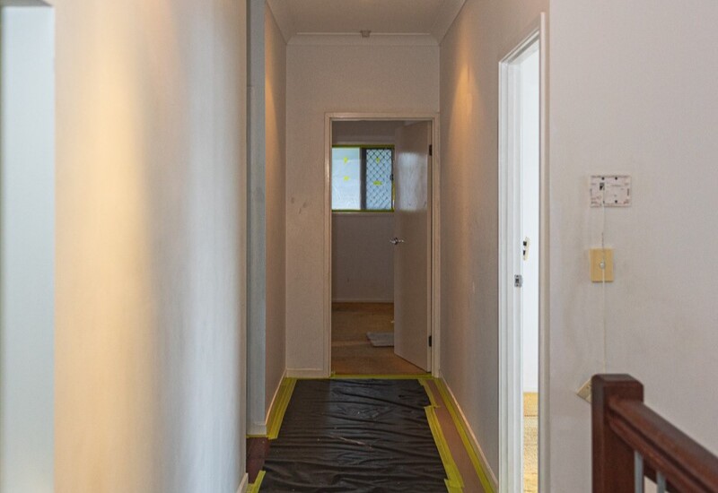 Best Varnishing Service Brisbane - EPS Paint